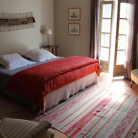 Domaine De Manteau-bleu 4*