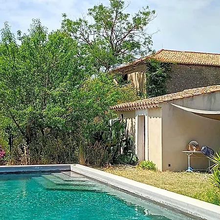 Domaine De Manteau-bleu